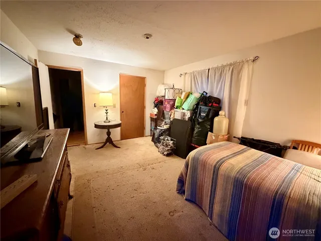 $474,000 | 5040 Southwest Lake Helena Road, Port Orchard, WA 98367