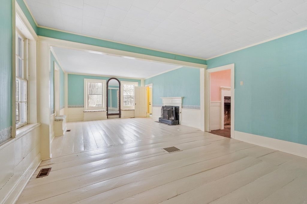 1 Whitney Road Shirley, MA 01464 - Photo 17 of 42