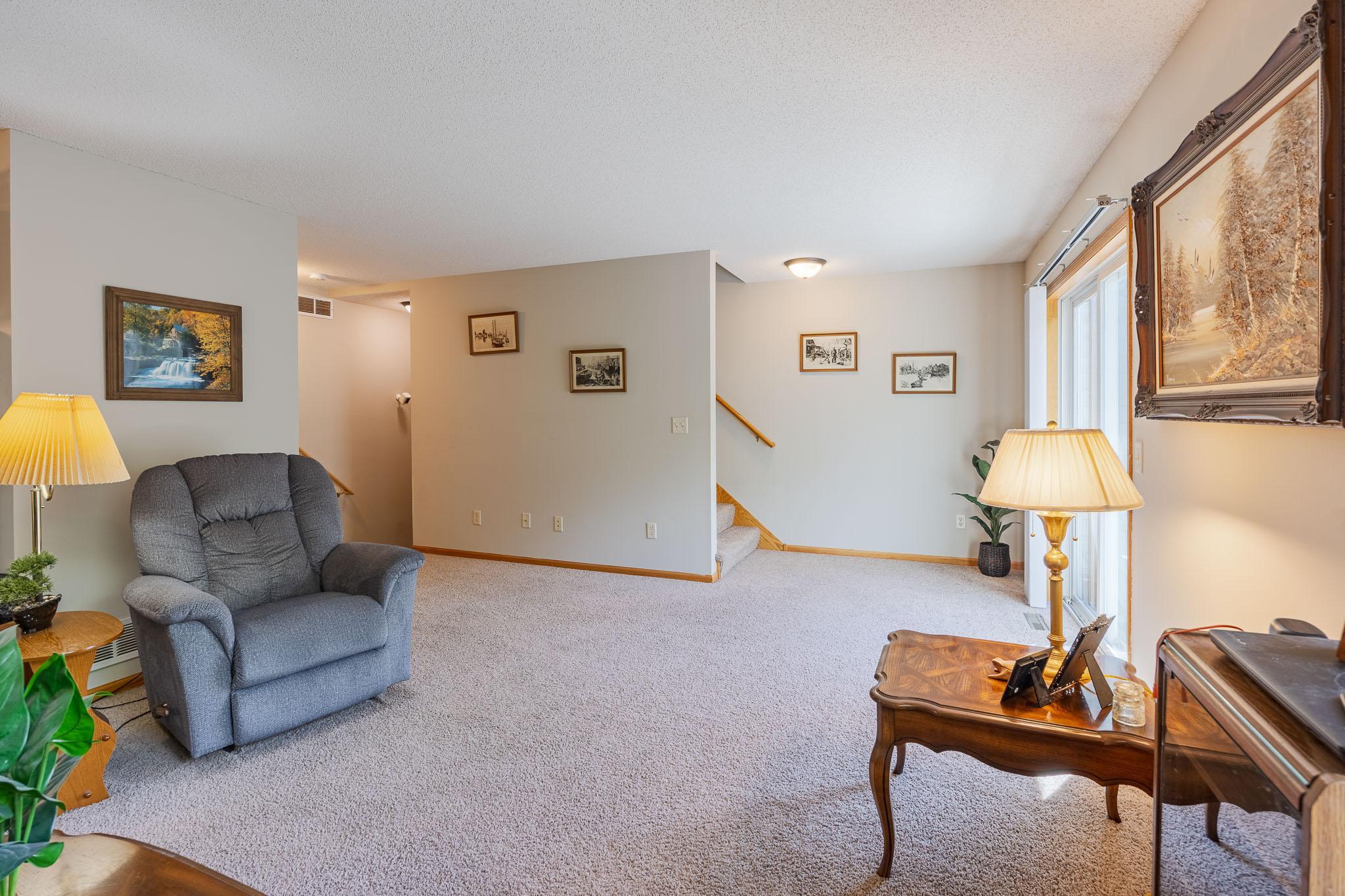 1555 County Rd D East, Unit B Maplewood, MN 55109 - Photo 11 of 27 Gallery Image 11