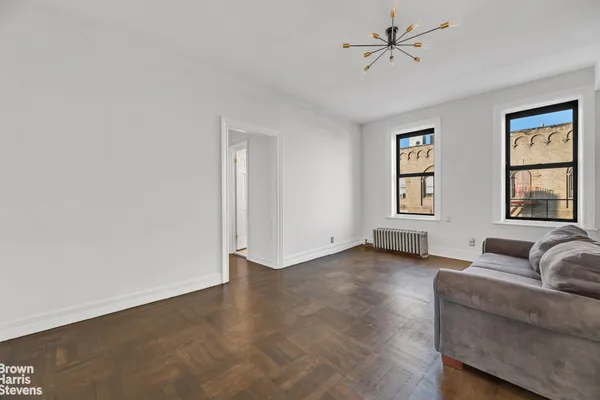 $180,000 | 825 Walton Avenue, Unit 5G | Concourse Village