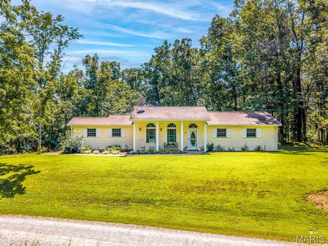 $275,000 | 292 Quail Trail, Uniontown, MO 63783