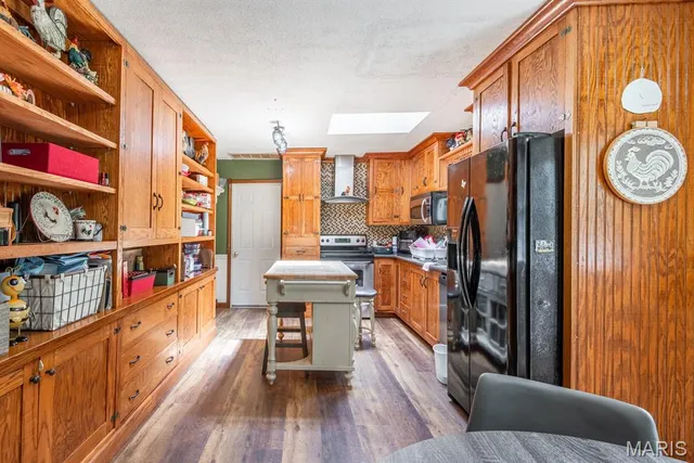 $275,000 | 292 Quail Trail, Uniontown, MO 63783