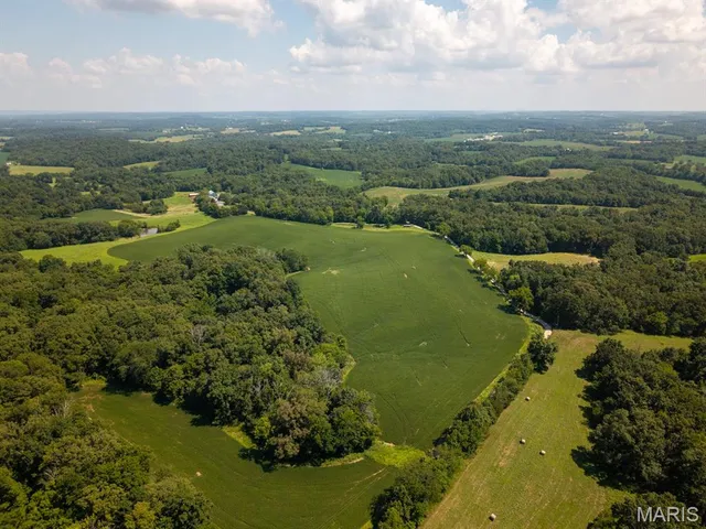 $275,000 | 292 Quail Trail, Uniontown, MO 63783