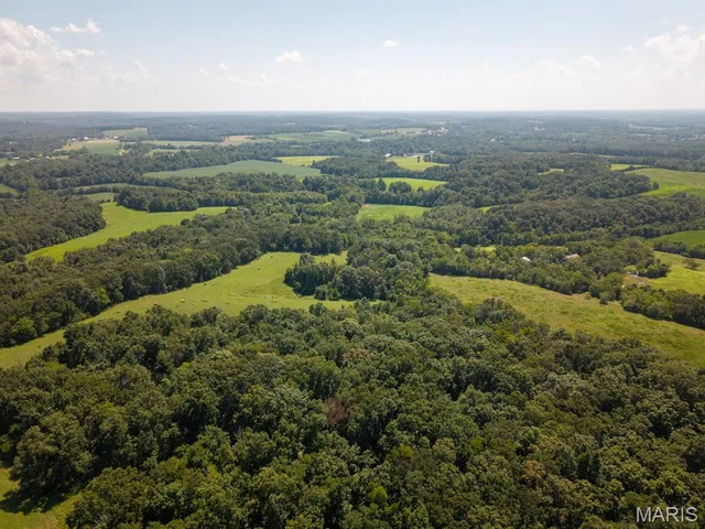 $275,000 | 292 Quail Trail, Uniontown, MO 63783