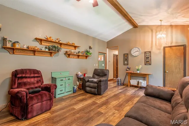 $275,000 | 292 Quail Trail, Uniontown, MO 63783