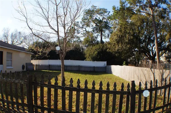 $260,000 | 214 Eagle Point Boulevard, Auburndale, FL 33823