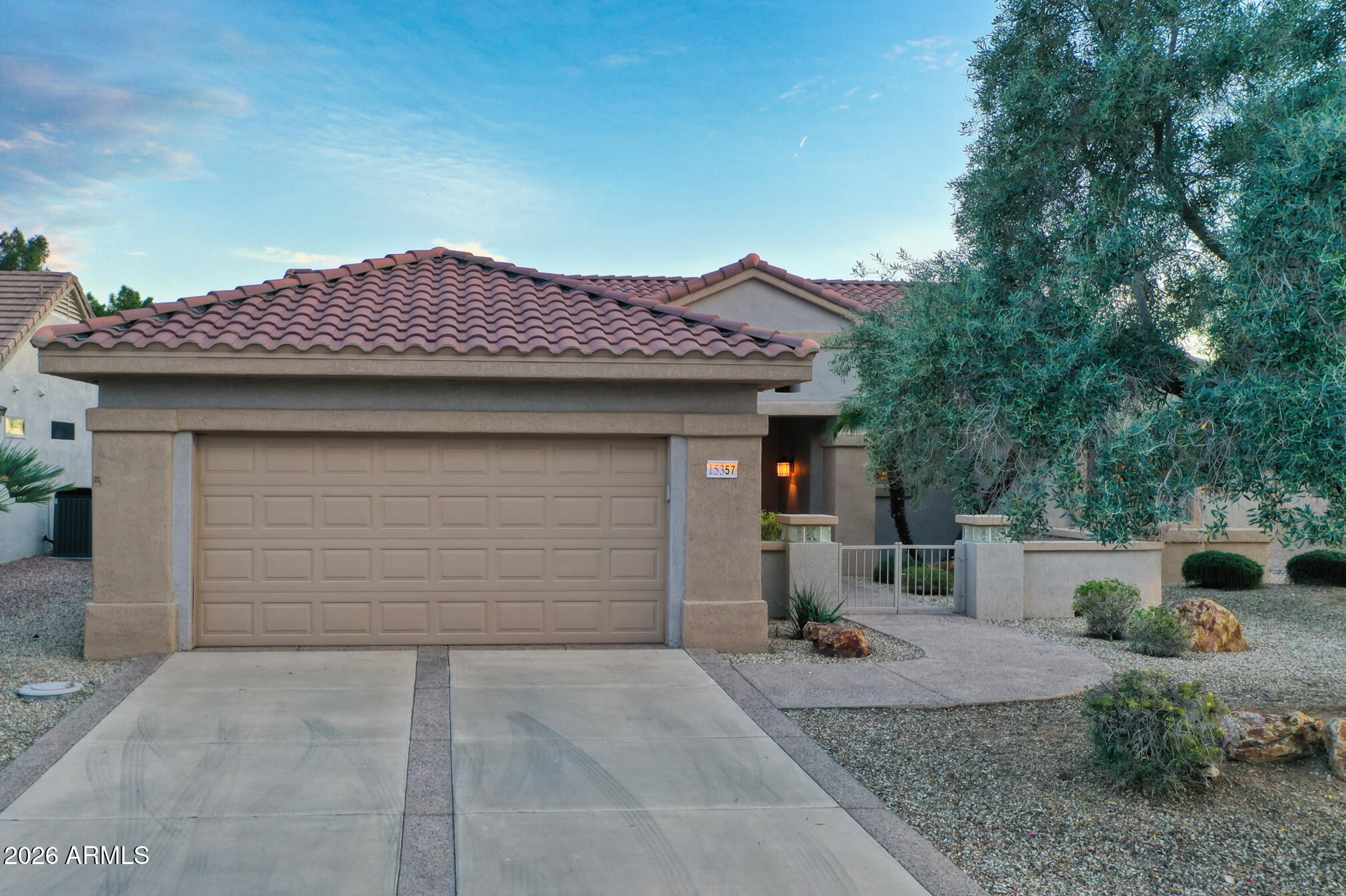 15357 West Paradiso Court Surprise, AZ 85374 - Photo 3 of 68 0841-jpg