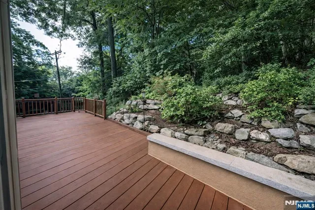 $639,000 | 79 Truman Boulevard, Oakland, NJ 07436