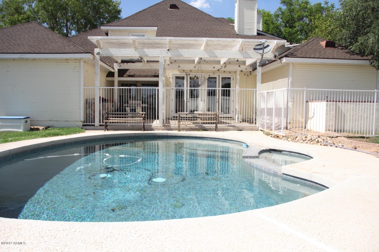2210 North Gentry Mesa, AZ 85213 - Photo 10 of 11 pool and patio