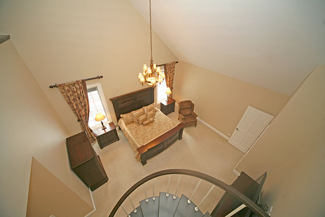 26W400 Churchill Road Winfield, IL 60190 - Photo 14 of 24 a very nice looking room with a dining table