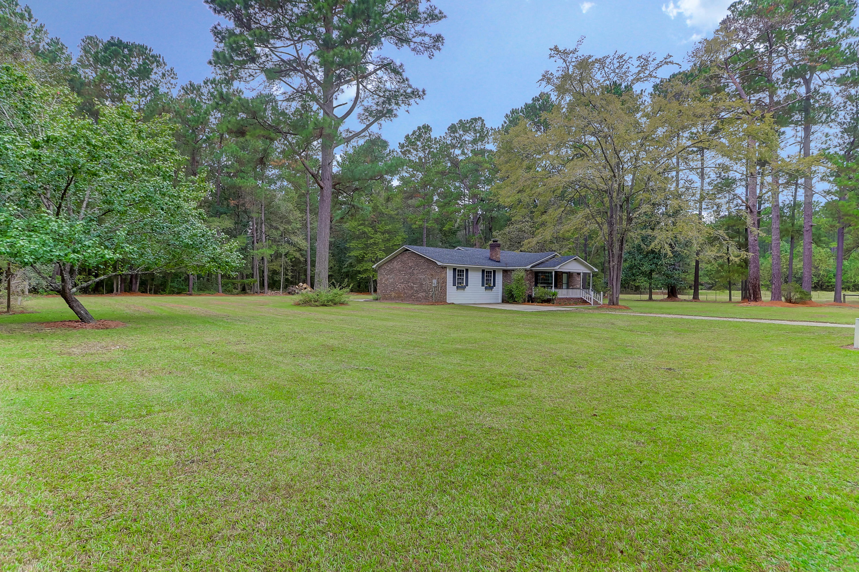 1012 Beaver Dam Road Bonneau, SC 29431 - Photo 37 of 52 1012 Beaver Dam (4)