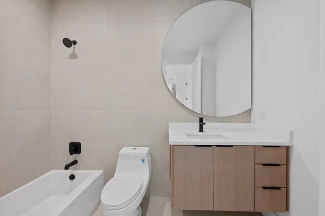 $3,900 | 1409 Valleyridge Drive, Unit A, Austin, TX 78704