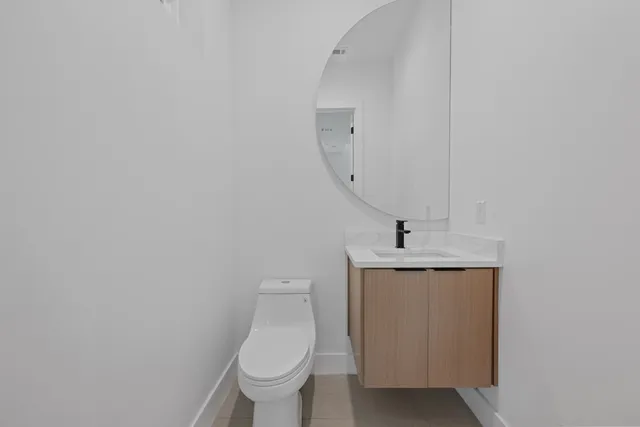 $3,900 | 1409 Valleyridge Drive, Unit A, Austin, TX 78704