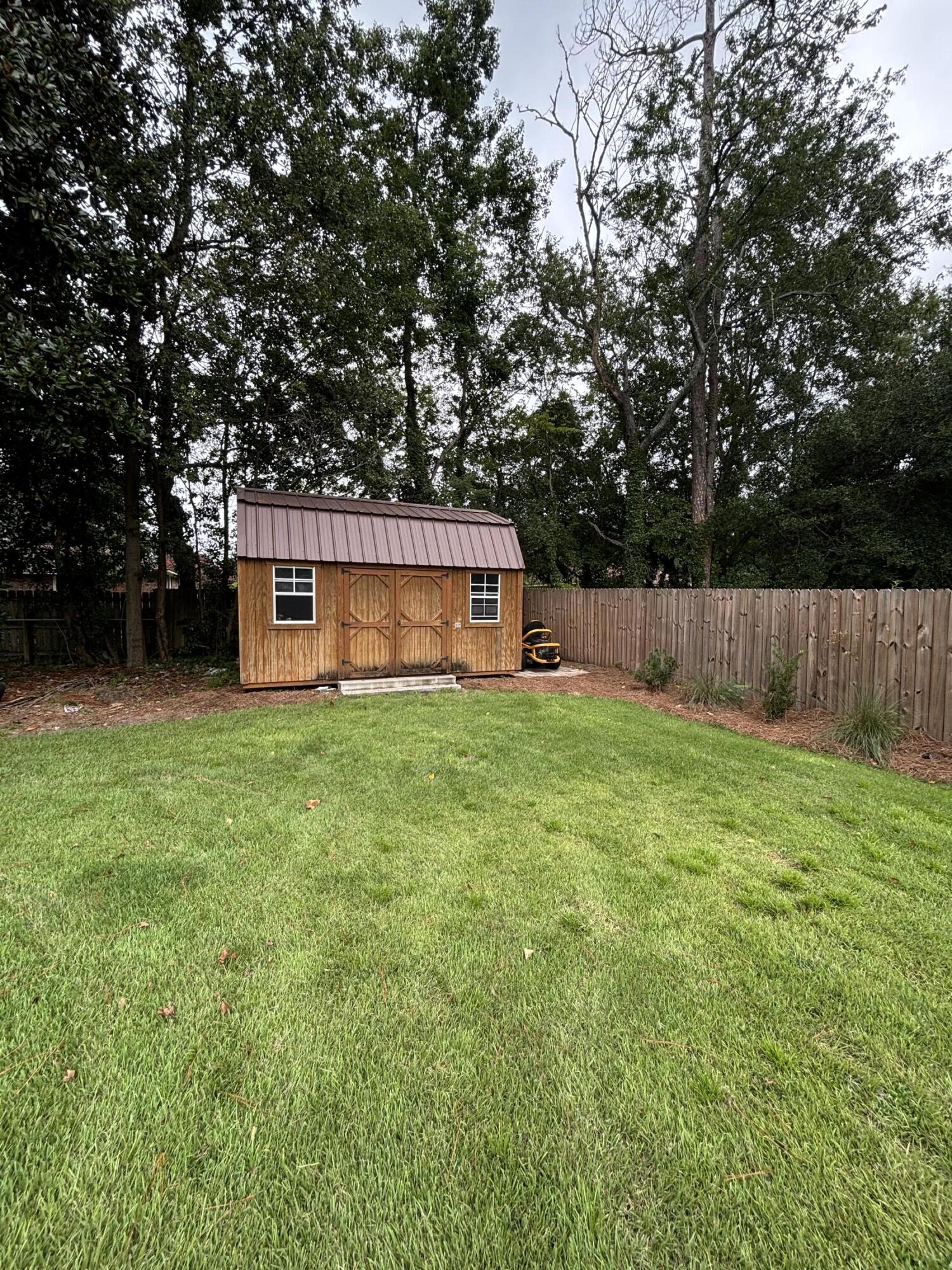 747 Henderson Street Sumter, SC 29150 - Photo 21 of 27