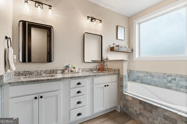 $305,000 | 82 Agriculture Lane, Perry, GA 31069