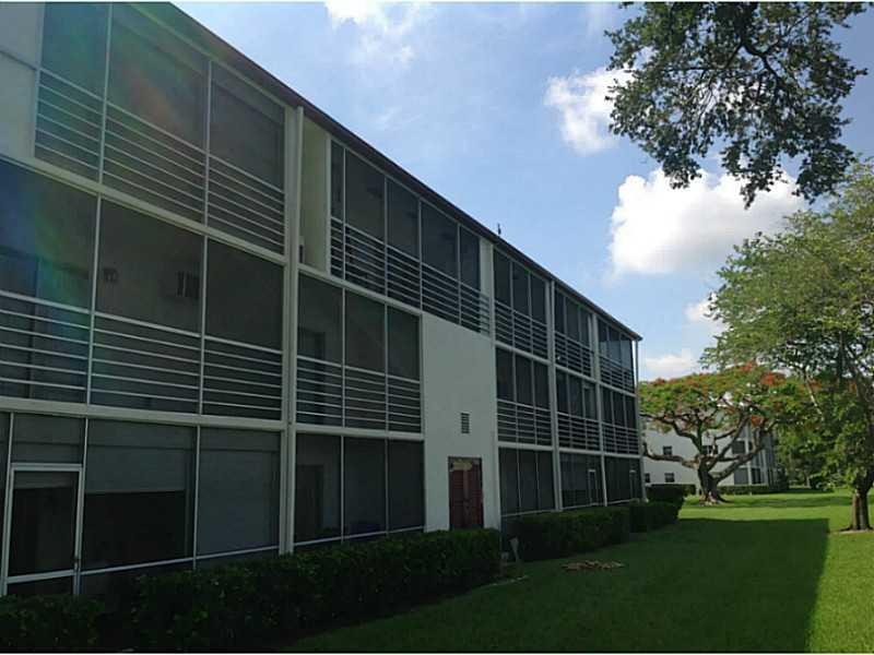 514 Fanshaw M, Unit 514 Boca Raton, FL 33434 - Photo 16 of 35 Exterior Back Other