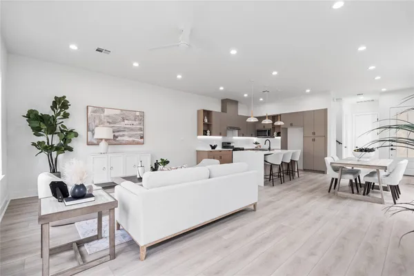 $364,990 | 3615 B Mt Pleasant Street, Houston, TX 77021