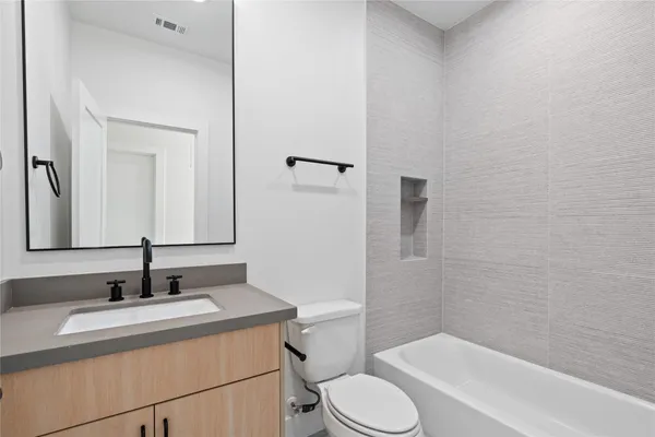 $364,990 | 3615 B Mt Pleasant Street, Houston, TX 77021