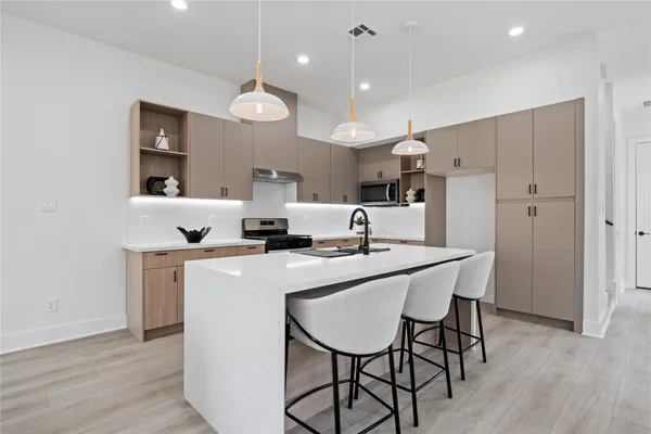 $364,990 | 3615 B Mt Pleasant Street, Houston, TX 77021