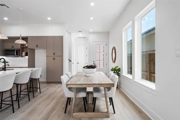 $364,990 | 3615 B Mt Pleasant Street, Houston, TX 77021