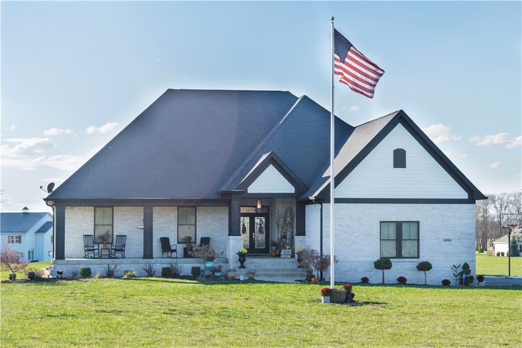 3526 Mullinix Road Greenwood, IN 46143 - Photo 2 of 60 Gallery Image 2
