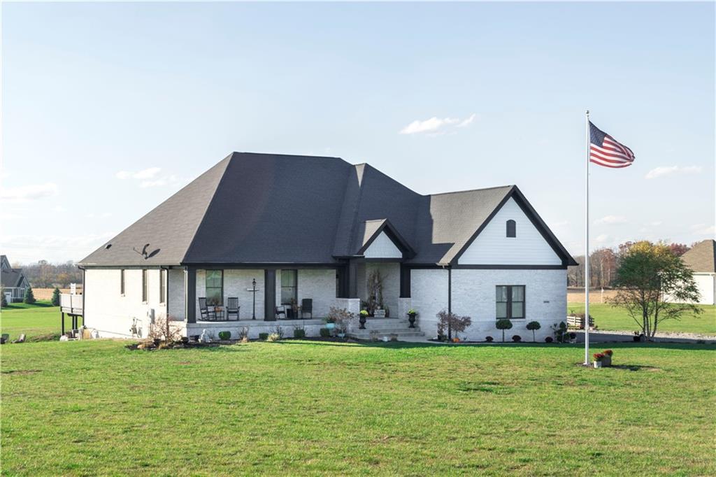 3526 Mullinix Road Greenwood, IN 46143 - Photo 7 of 60 Gallery Image 7