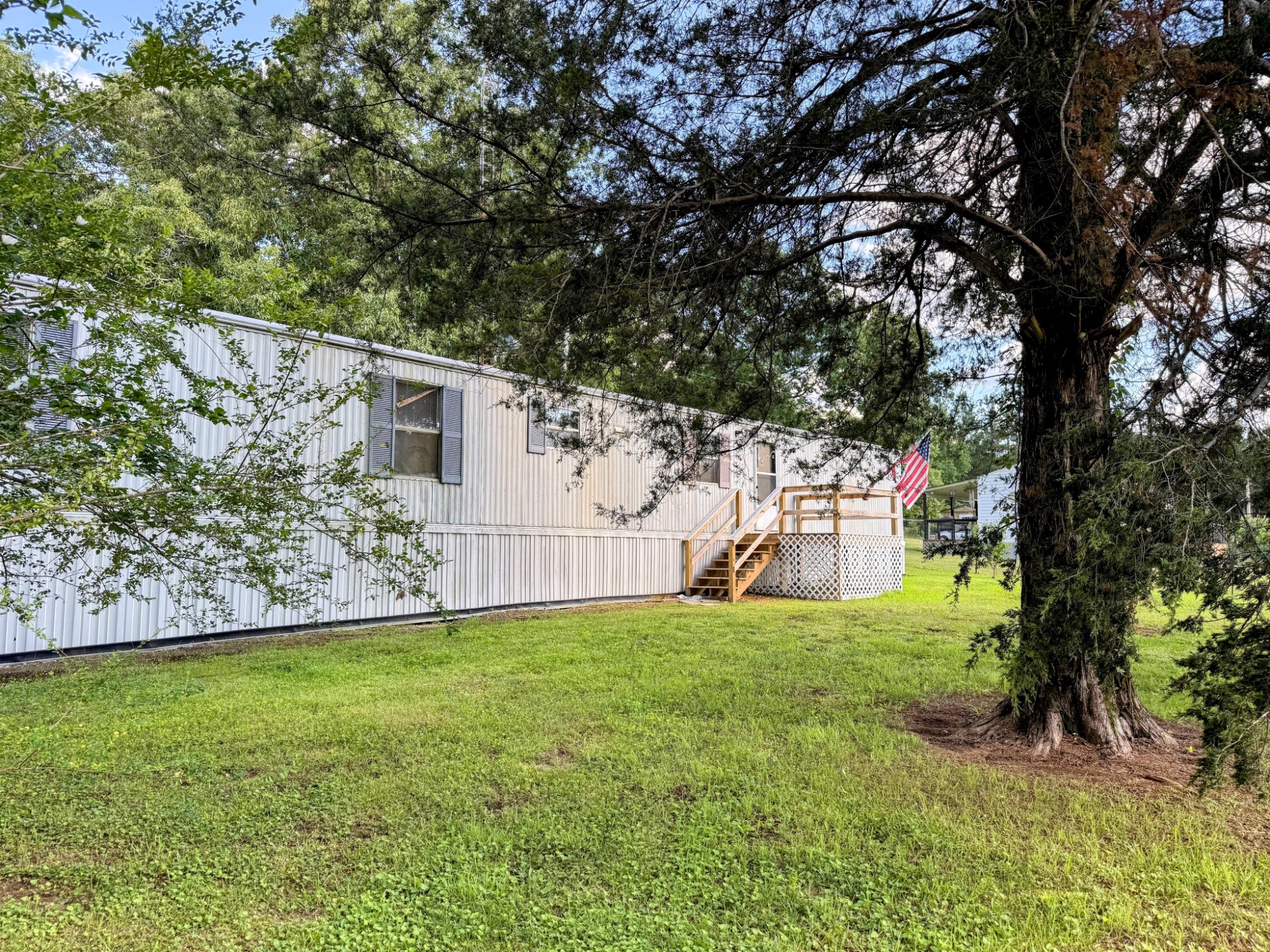 90 Coxburg Road North Holladay, TN 38341 - Photo 2 of 22