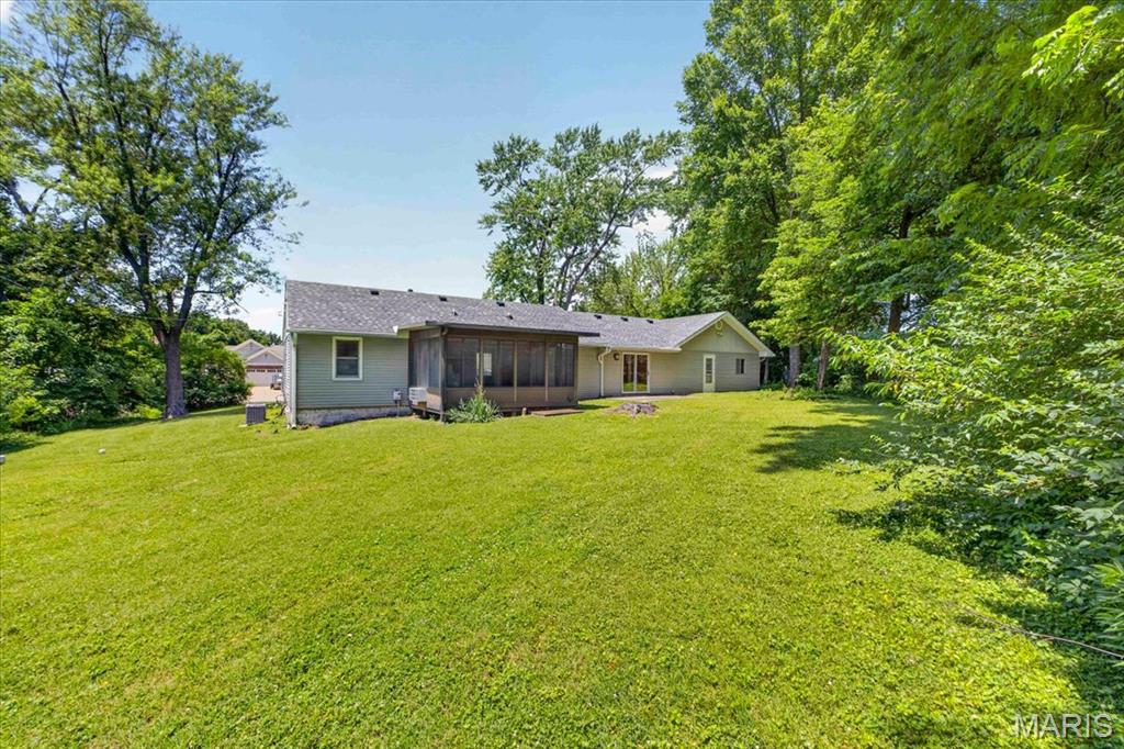 1910 Oak Tree Street St. Peters, MO 63376 - Photo 28 of 33