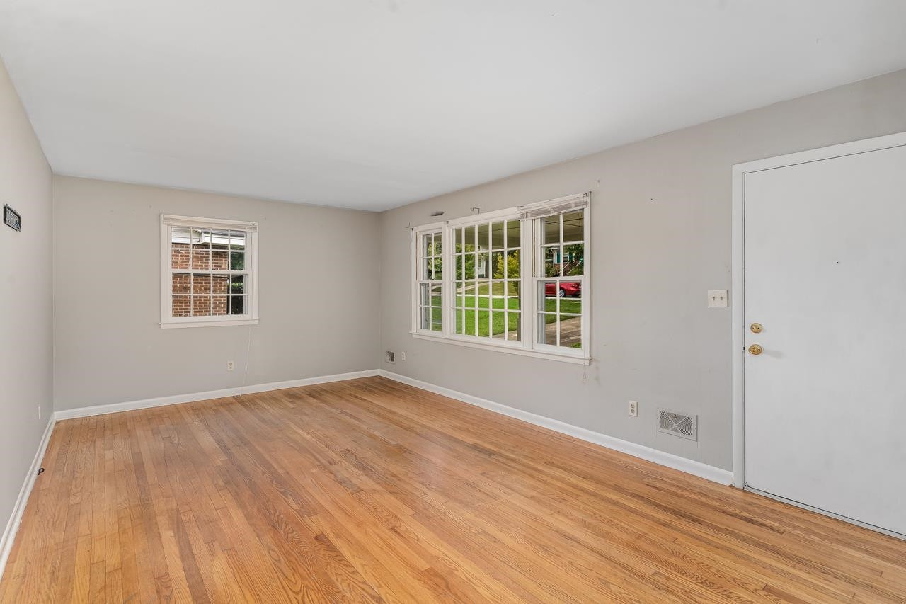 1344 Marlborough Road Raleigh, NC 27610 - Photo 7 of 28 Living Room