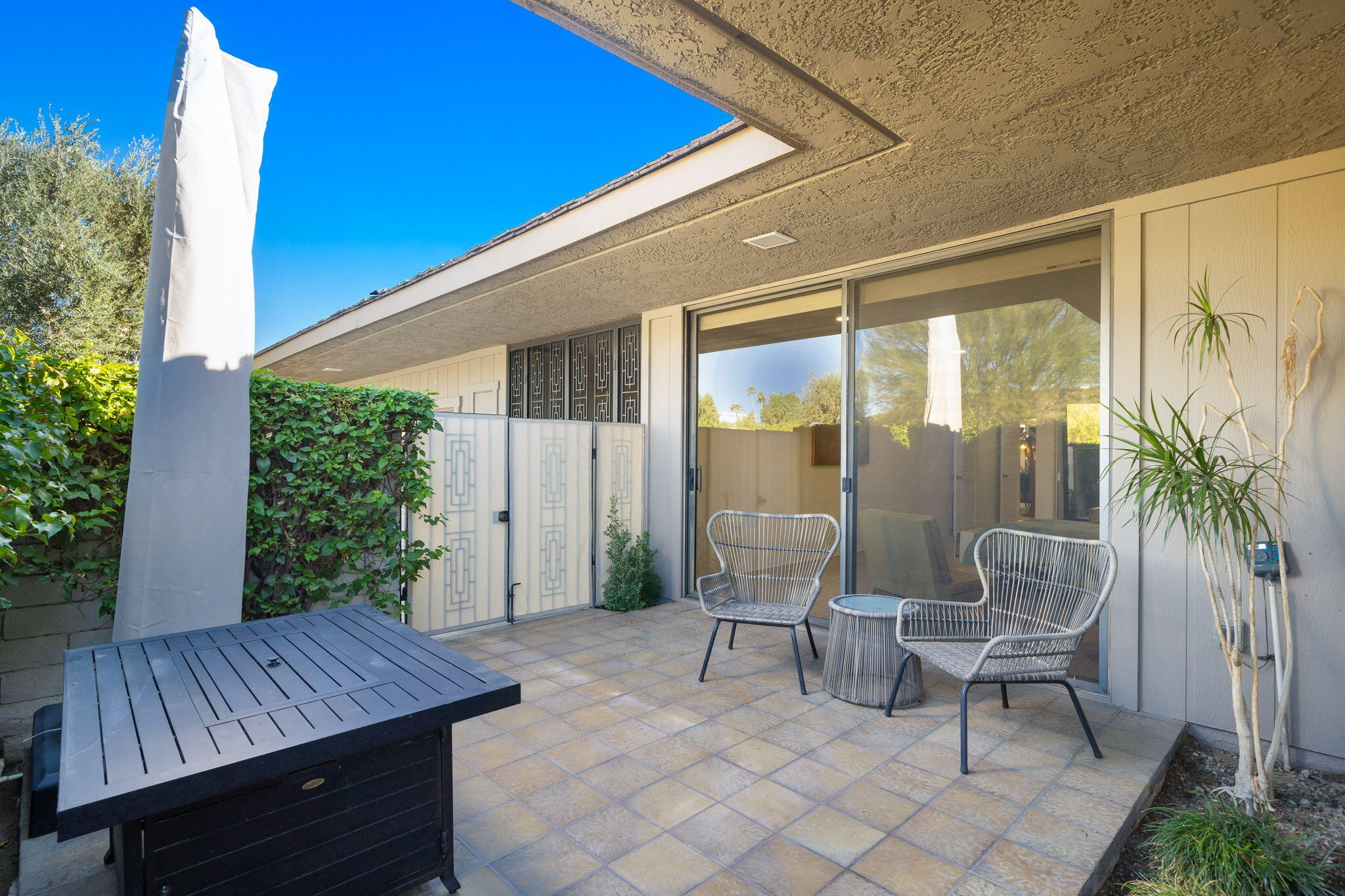18 Lehigh Court Rancho Mirage, CA 92270 - Photo 51 of 53 a view of an outdoor space with seating area