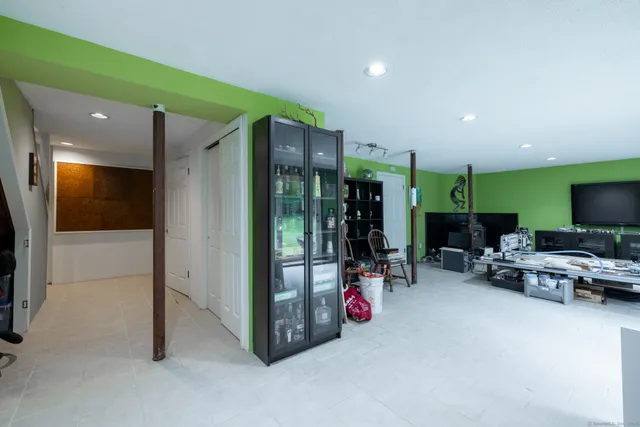 $575,000 | 64 Old Mt Tom Road, Litchfield, CT 06750