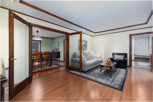 $575,000 | 64 Old Mt Tom Road, Litchfield, CT 06750