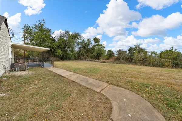 $350,000 | 11101 China Spring Road, Waco, TX 76708