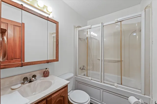 $189,900 | 1412 Greenridge Drive, Urbana, IL 61802