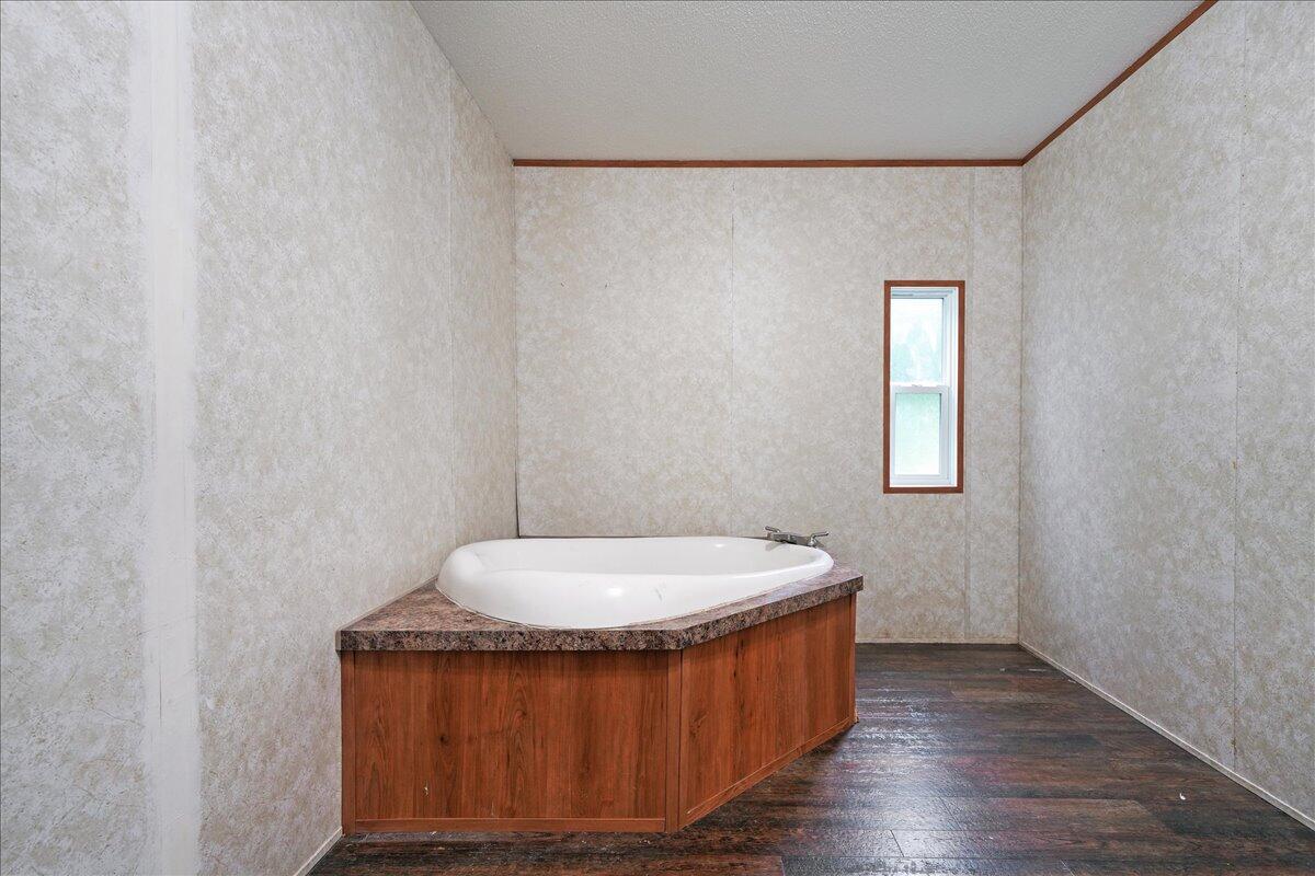 101 Liberty Street Bonneau, SC 29431 - Photo 11 of 27 28-101 Liberty St Bonneau SC-86