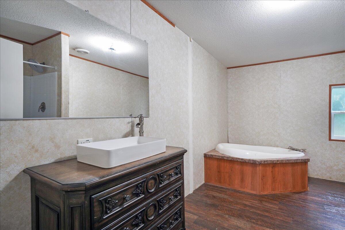 101 Liberty Street Bonneau, SC 29431 - Photo 10 of 27 27-101 Liberty St Bonneau SC-84