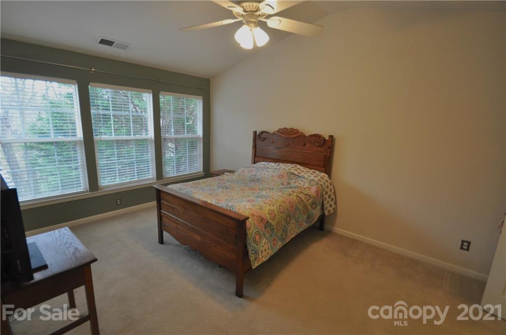 14062 Dingess Road Charlotte, NC 28273 - Photo 10 of 18 Gallery Image 10