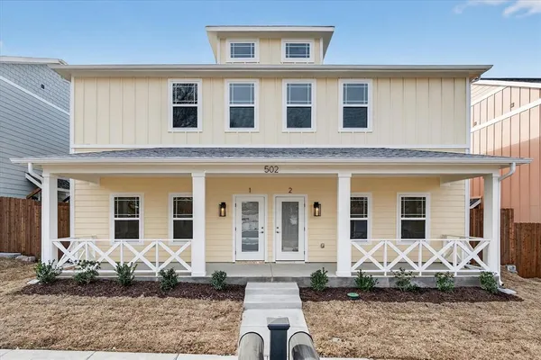 $2,395 | 502 East Kimball Street, Unit 1, Mansfield, TX 76063