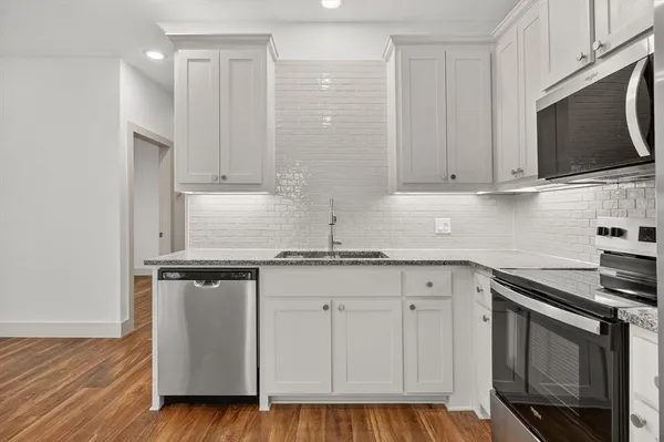 $2,395 | 502 East Kimball Street, Unit 1, Mansfield, TX 76063