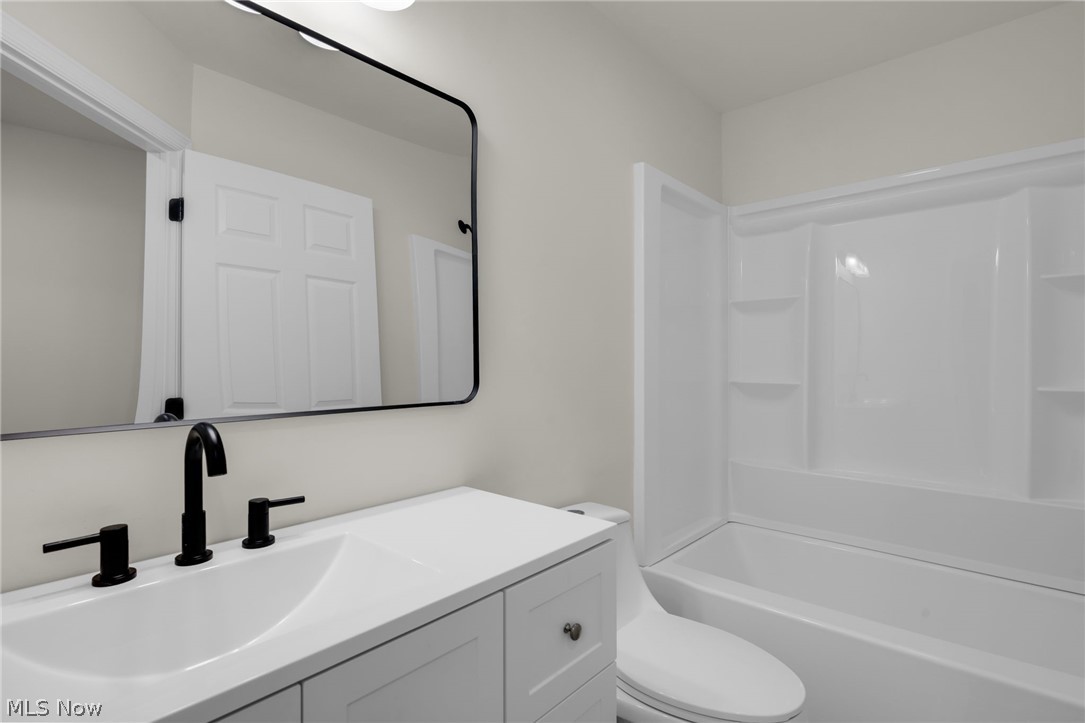 623 Bridgeview Avenue Chester, WV 26034 - Photo 20 of 47 Bathroom