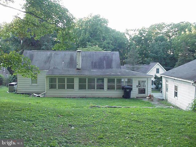 1217 Sagerville Road Bainbridge, PA 17502 - Photo 3 of 11 Gallery Image 3