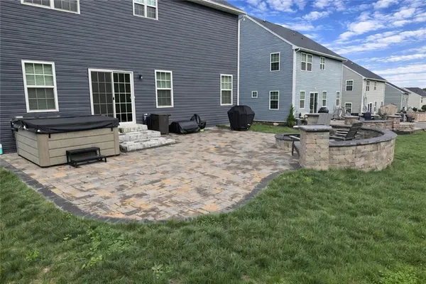 $649,000 | 2009 Tamarack Court, McDonald, PA 15057