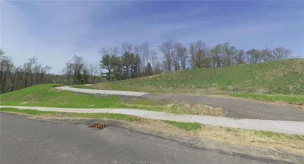 $649,000 | 2009 Tamarack Court, McDonald, PA 15057