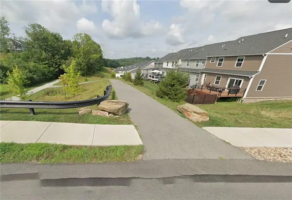 $649,000 | 2009 Tamarack Court, McDonald, PA 15057