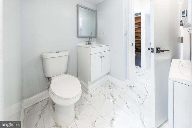 $940,000 | 2822 Lorcom Lane, Arlington, VA 22201