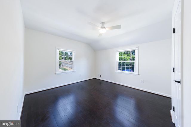 $940,000 | 2822 Lorcom Lane, Arlington, VA 22201