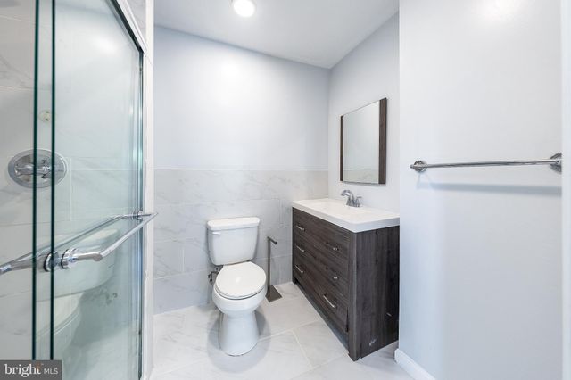 $940,000 | 2822 Lorcom Lane, Arlington, VA 22201