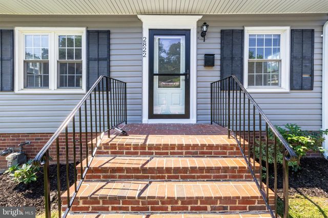 $940,000 | 2822 Lorcom Lane, Arlington, VA 22201