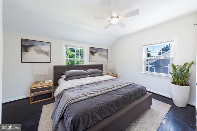 $940,000 | 2822 Lorcom Lane, Arlington, VA 22201