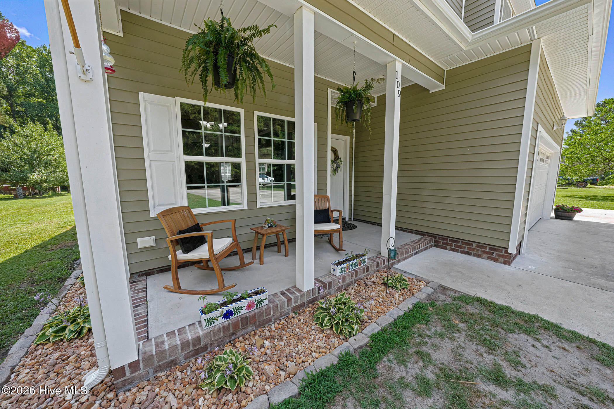 109 Riddle Court Shawboro, NC 27973 - Photo 3 of 85